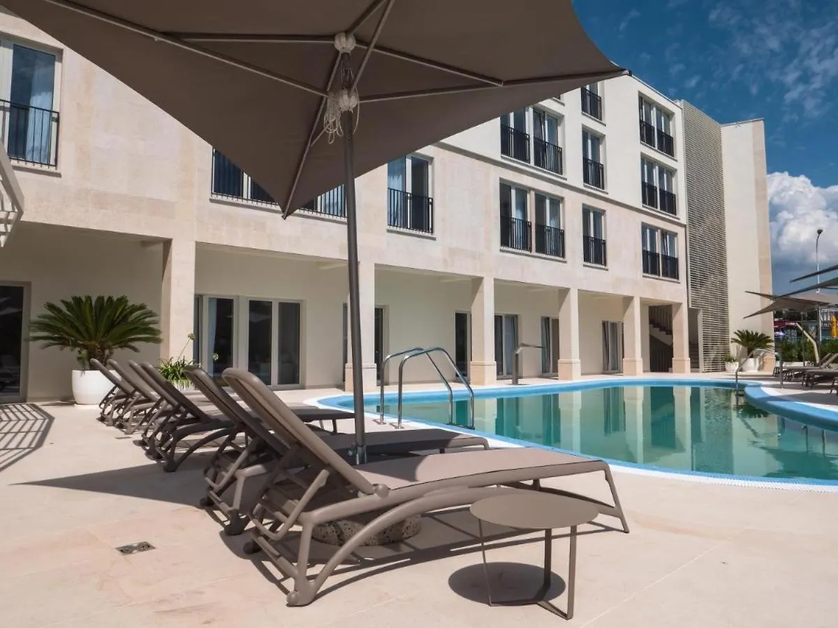 Garden Palace Resort Luxury Apartment Umag
