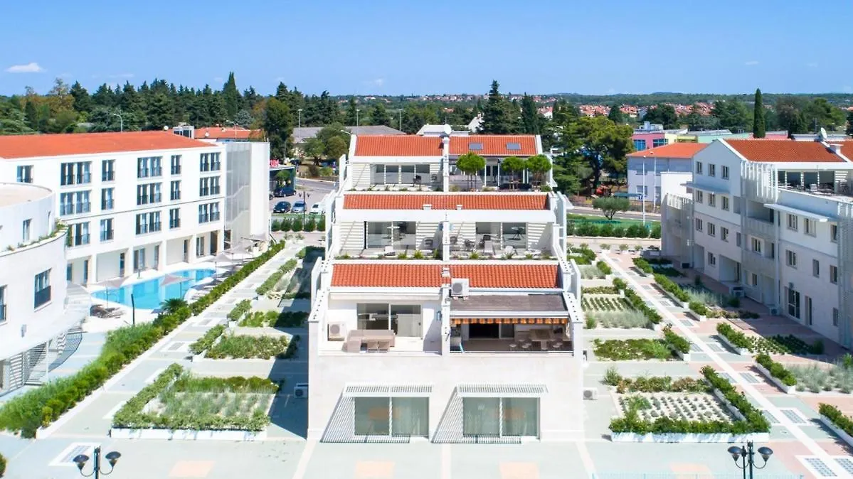 Garden Palace Resort Luxury Apartment Umag Croatia